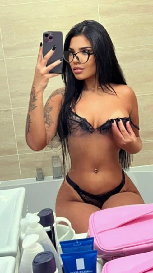 Adelina