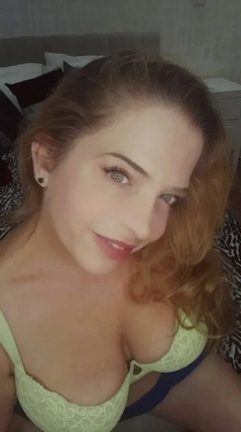 Eva Paradise