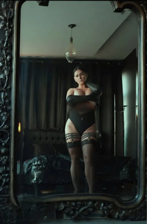 Mistress Izabel